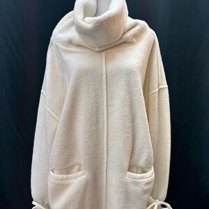 We The Free Cream Sherpa Funnel Neck Pullover L